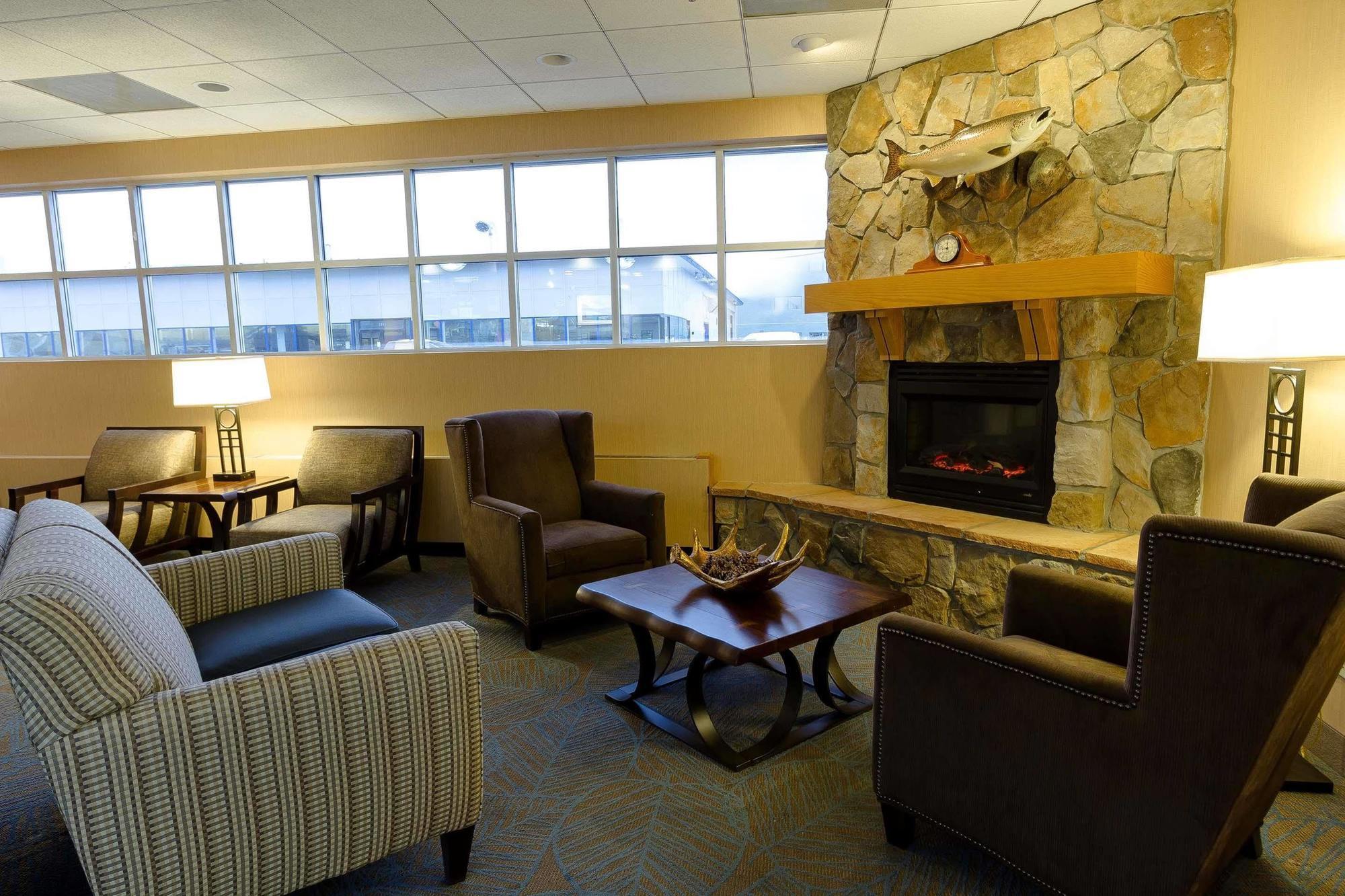 Guesthouse Inn & Suites Anchorage Inn Екстериор снимка